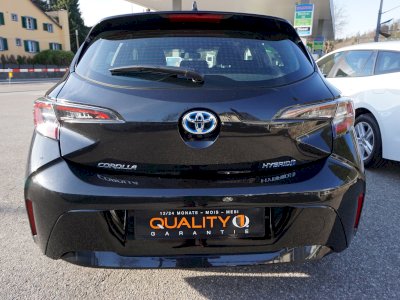 Toyota Corolla 1.8 Hybrid 122KM e-CVT Comfort + Navi