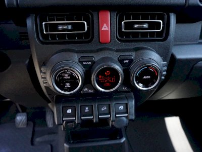 Suzuki Jimny Elegance 4x4