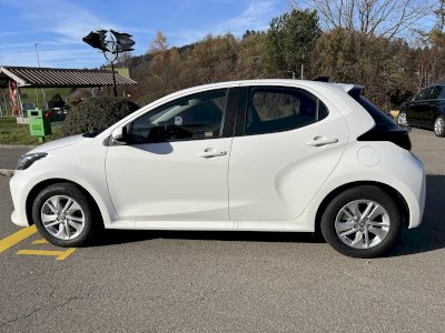 Toyota Yaris Comfort 1,5 VVT-i H 116 KM hybrid
