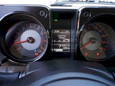 Suzuki Jimny Elegance 4x4