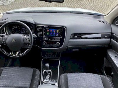 Mitsubishi Outlander MY19 2.0 CVT 4WD 150KM Intense Plus
