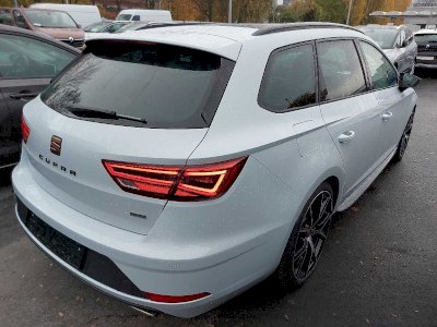 SEAT Leon 2.0 TSI Cupra 300 4Drive