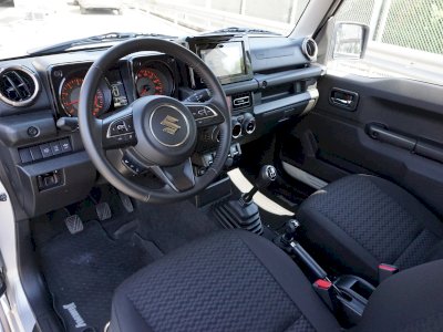 Suzuki Jimny Elegance 4x4