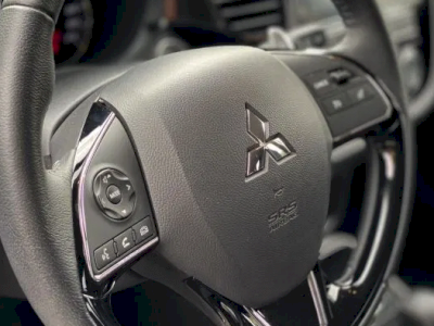 Mitsubishi Outlander MY19 2.0 CVT 4WD 150KM Intense Plus