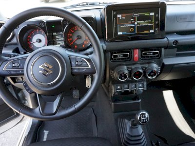 Suzuki Jimny Elegance 4x4