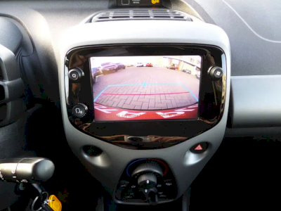 Toyota Aygo 1.0 VVT-i X-play + Style