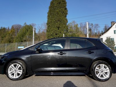 Toyota Corolla 1.8 Hybrid 122KM e-CVT Comfort + Navi