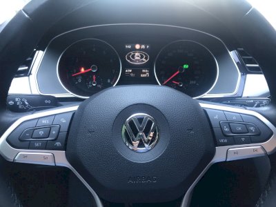 VW Passat 2020 VW Passat Variant Business Plus, 1.5 TSI Petrol 150 HP, 5d, DSG 7speed, FWD