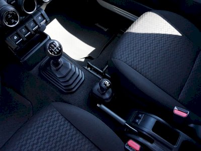 Suzuki Jimny Elegance 4x4
