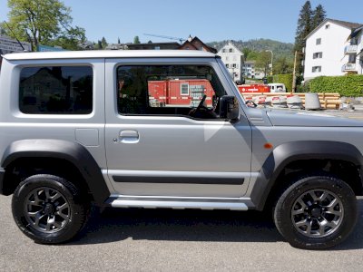 Suzuki Jimny Elegance 4x4
